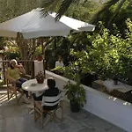 Apart Otel Magani Kala Nera