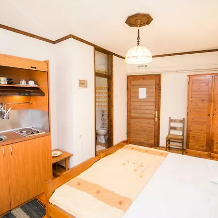 Hotel de apartamente Magani