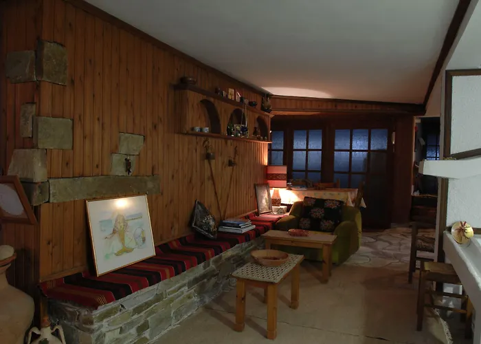 μαγγάνι Ξενοδοχείο με διαμερίσματα 2*