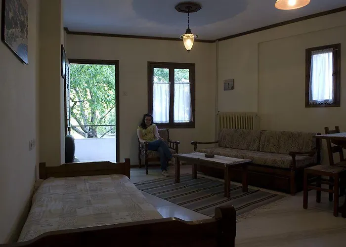 μαγγάνι Ξενοδοχείο με διαμερίσματα Καλά Νερά