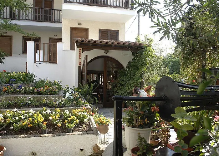 Ξενοδοχείο με διαμερίσματα μαγγάνι 2*