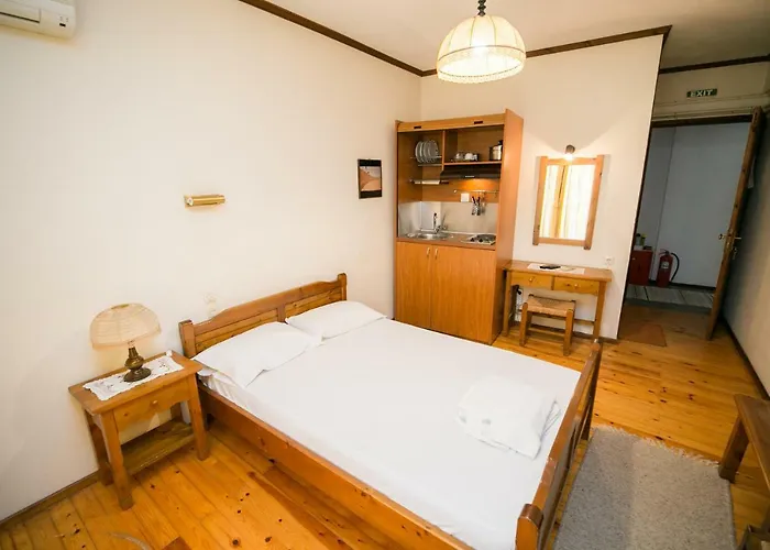 Ξενοδοχείο με διαμερίσματα μαγγάνι