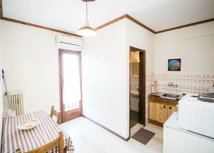 μαγγάνι Ξενοδοχείο με διαμερίσματα Καλά Νερά