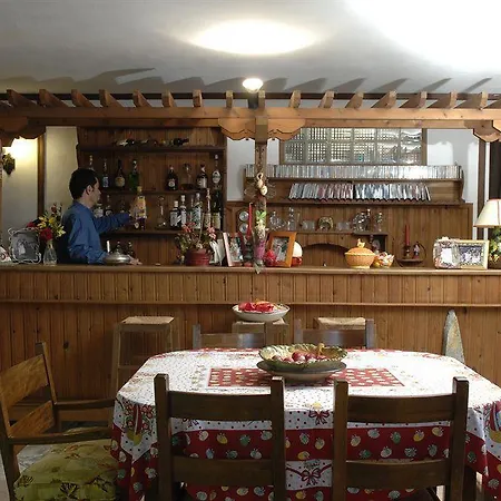 马格尼公寓酒店 2*