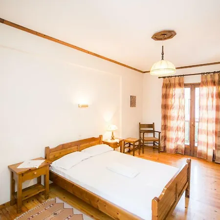 μαγγάνι 2* Καλά Νερά